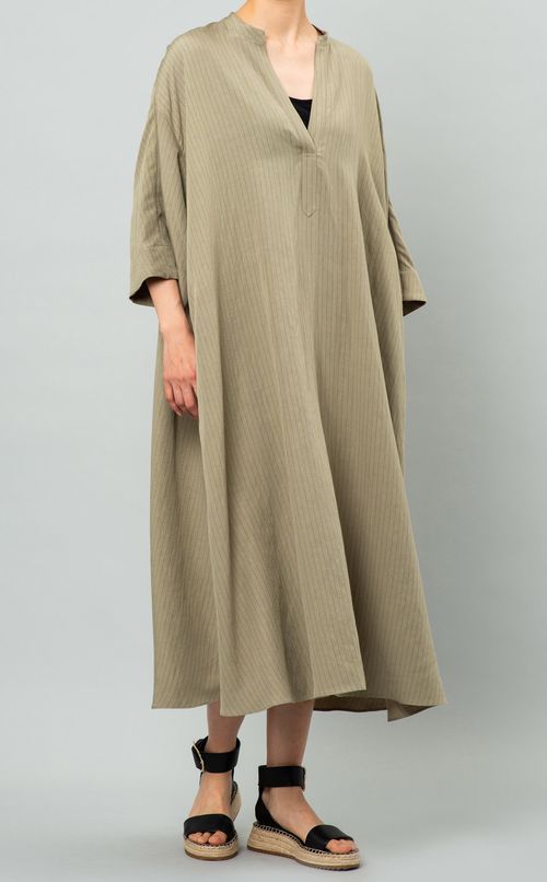 ストライプボリュームドレスワンピース