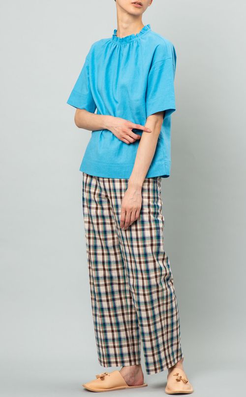 ハイネックフリルギャザーブラウス