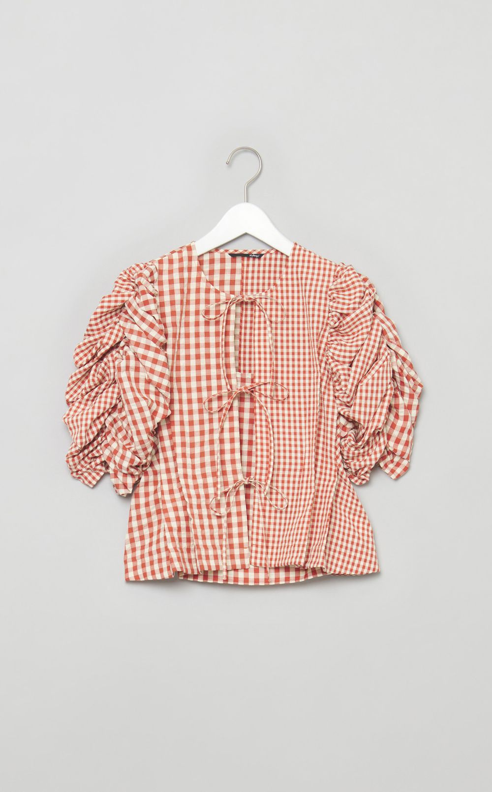 ギンガムチェックギャザーブラウス