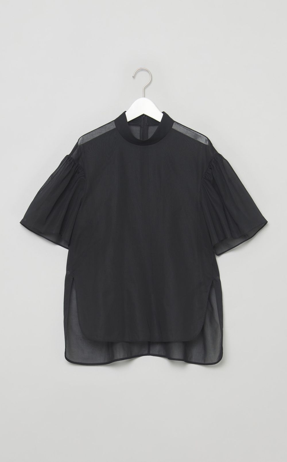 スタンドカラーパフスリーブブラウス