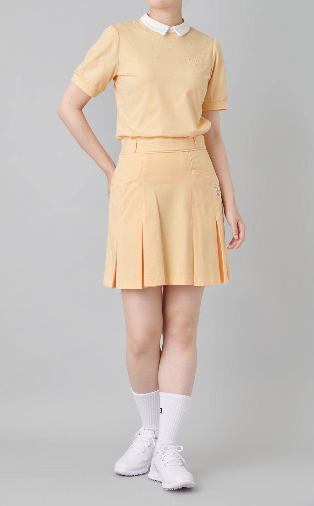 【手洗い可】衿付きラインストーントップス