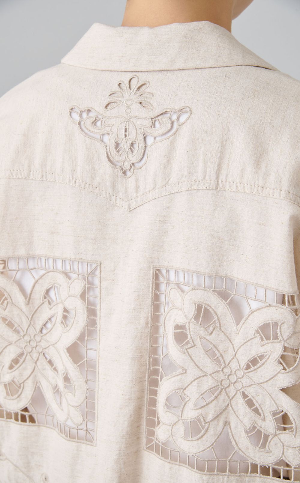 エンブロイダリーシャツジャケット