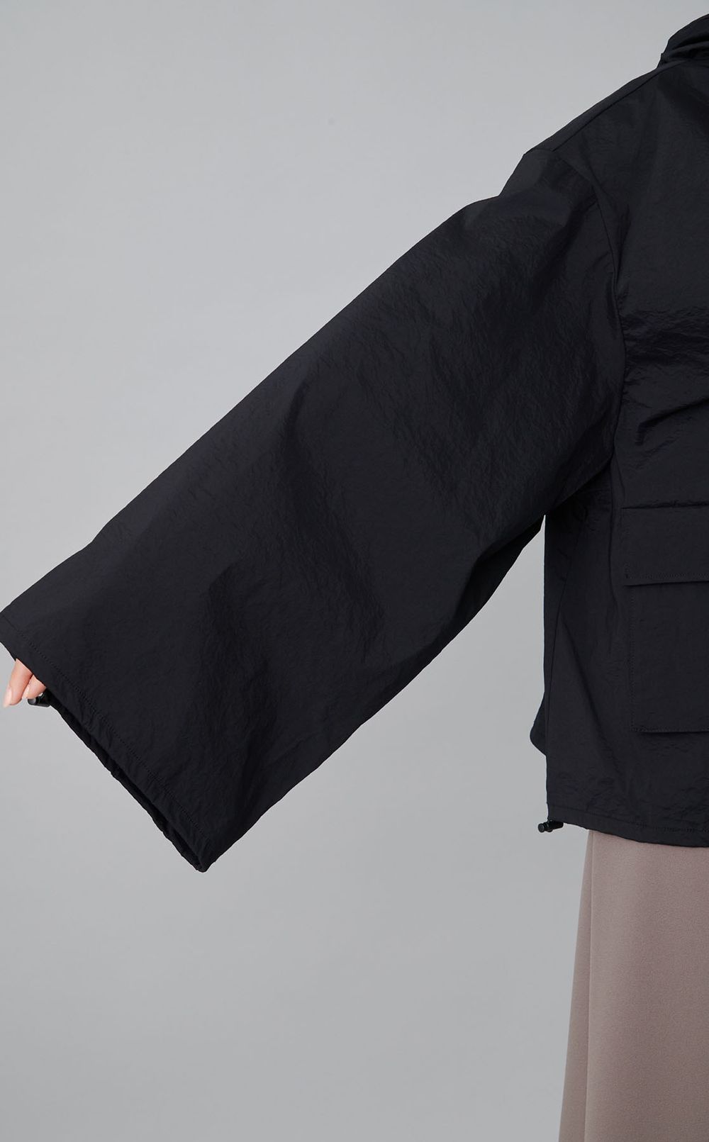 ウォッシャブルギャザーフーディ