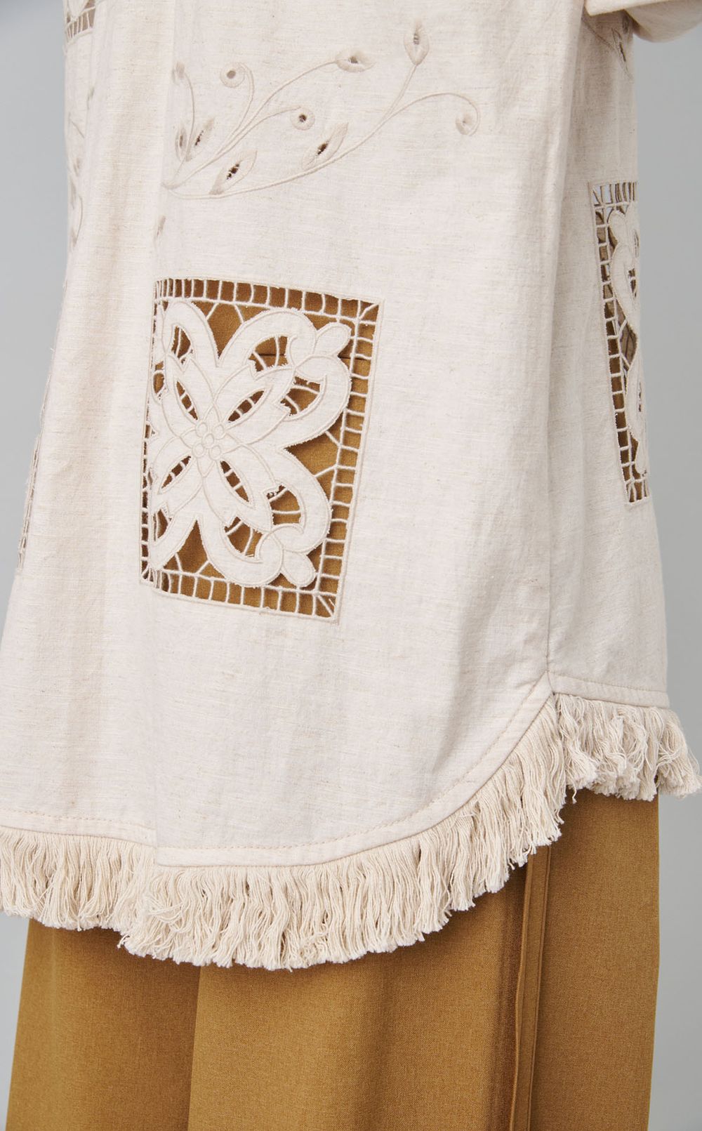 エンブロイダリーシャツジャケット