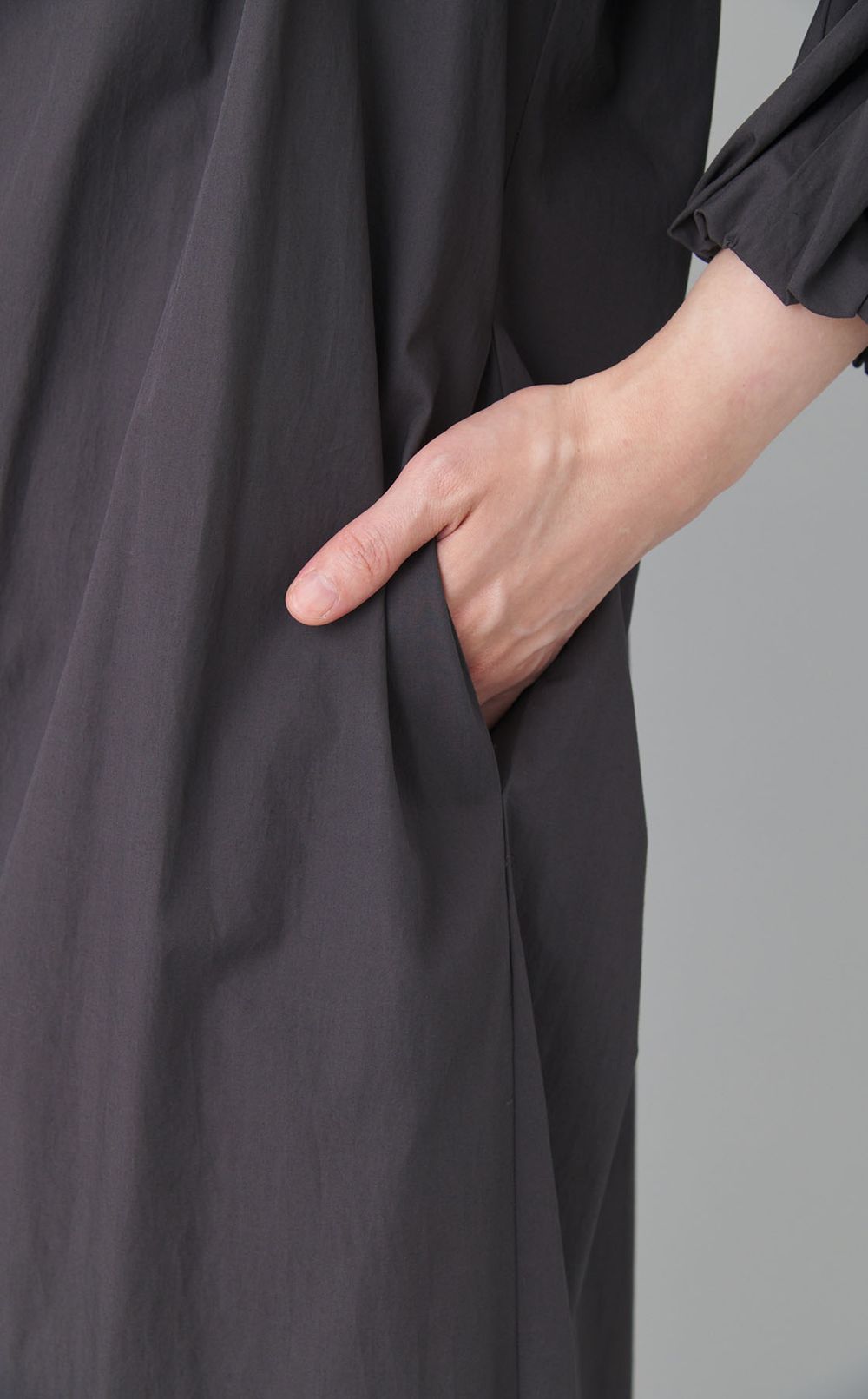 Aラインパフスリーブワンピース