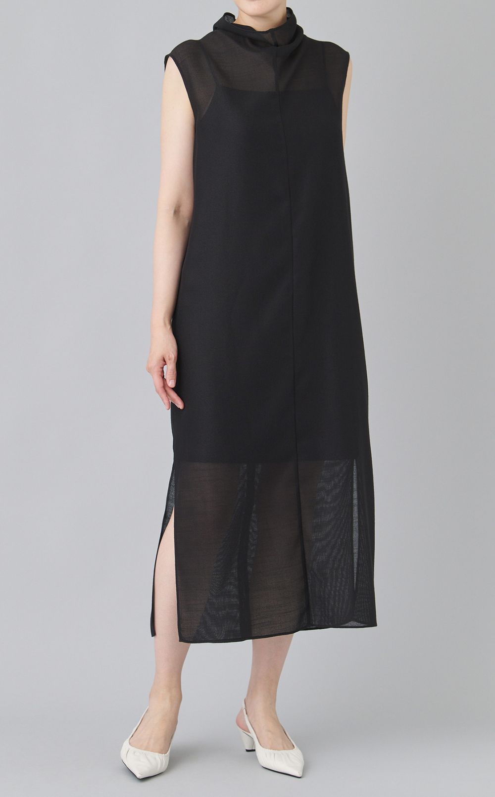 ハイネックIラインワンピース