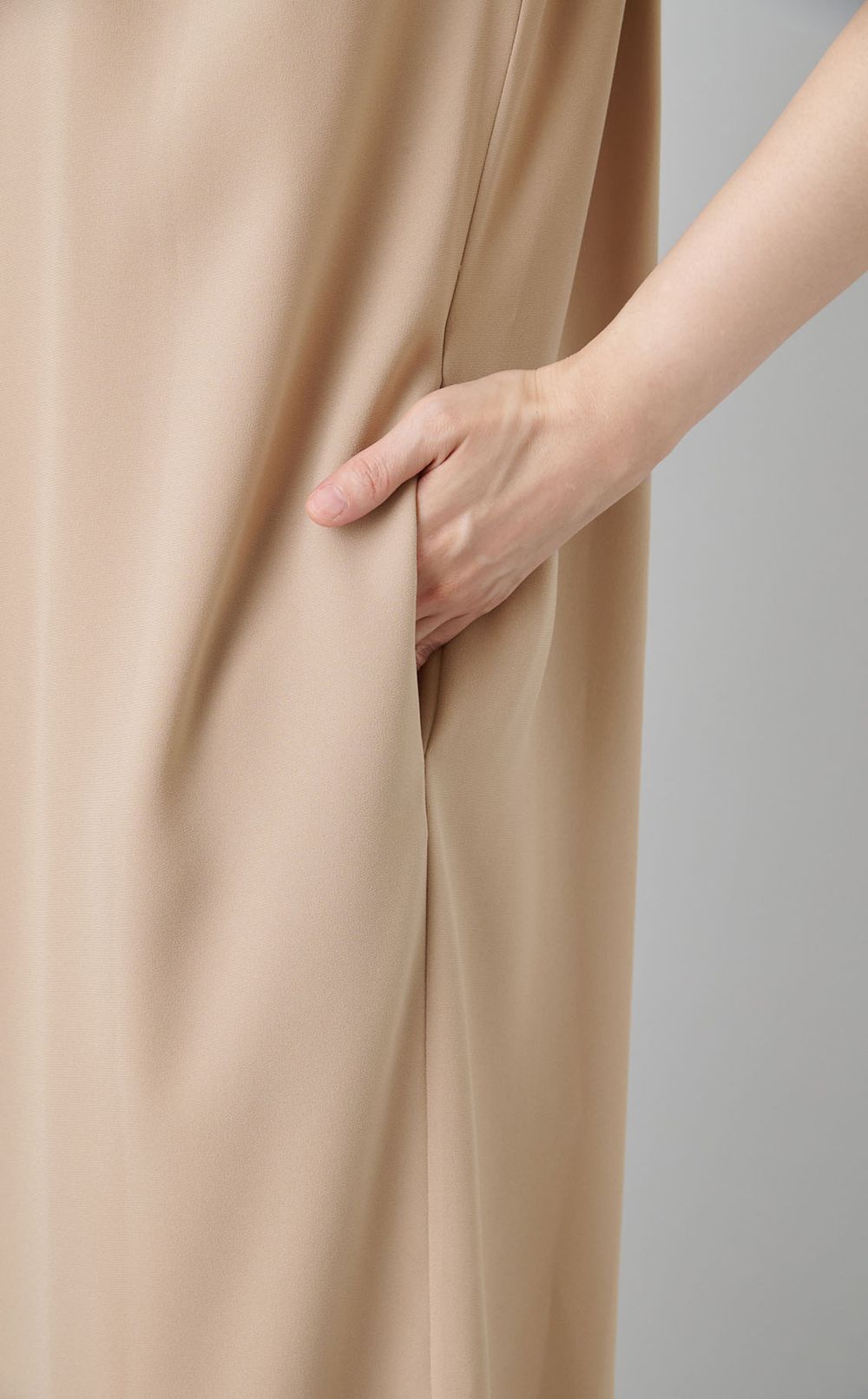 バンドカラードレープワンピース