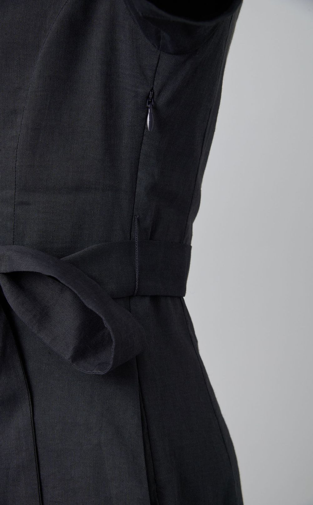 オープンカラーワンピース