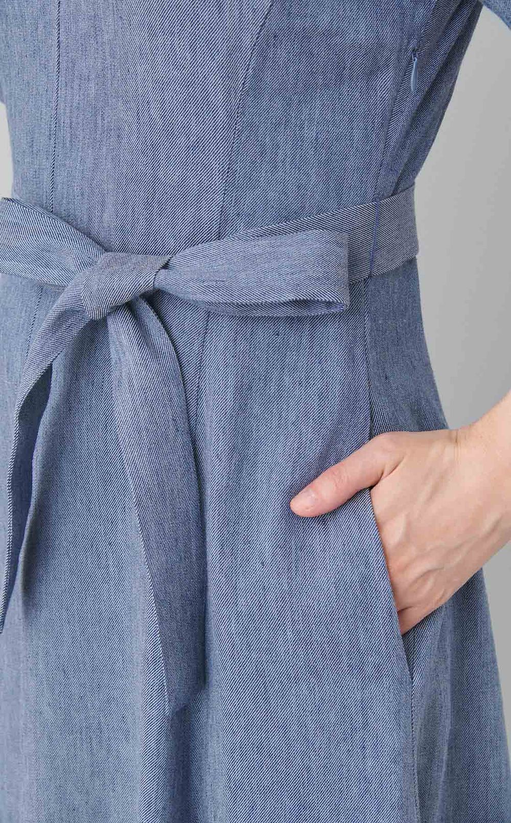 ライトデニムオープンカラーワンピース