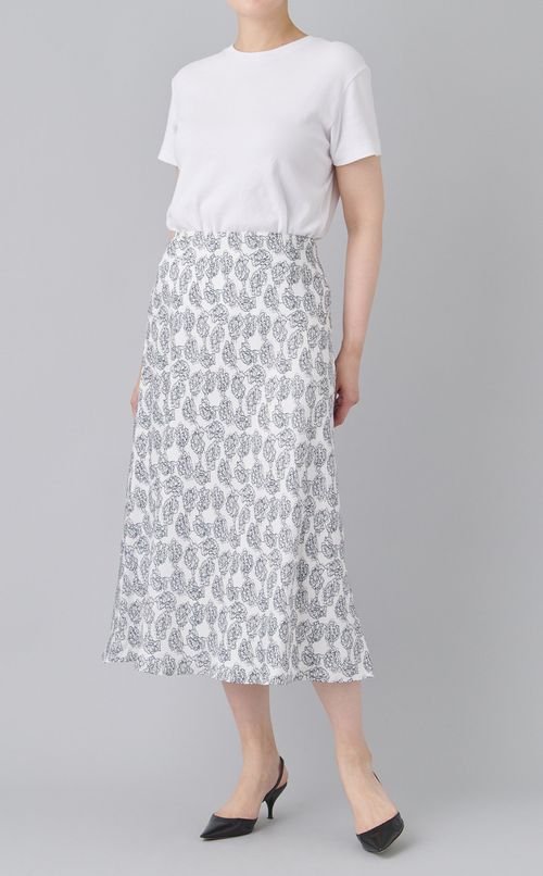 フラワープリントミディスカート