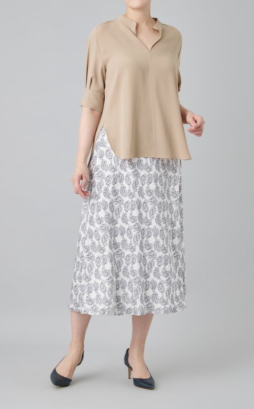 フラワープリントミディスカート