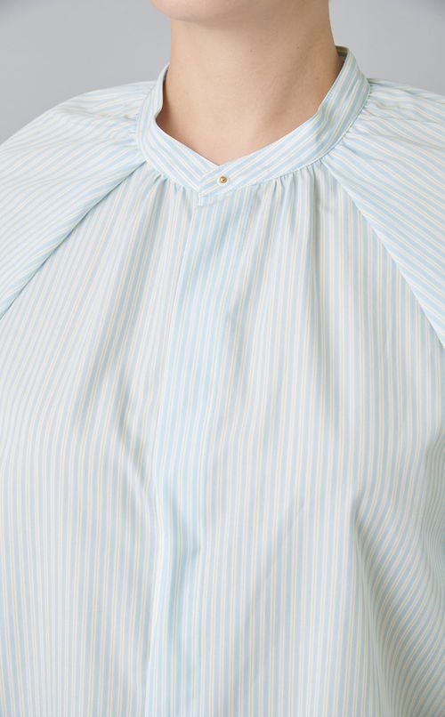 ブロードギャザースリーブブラウス