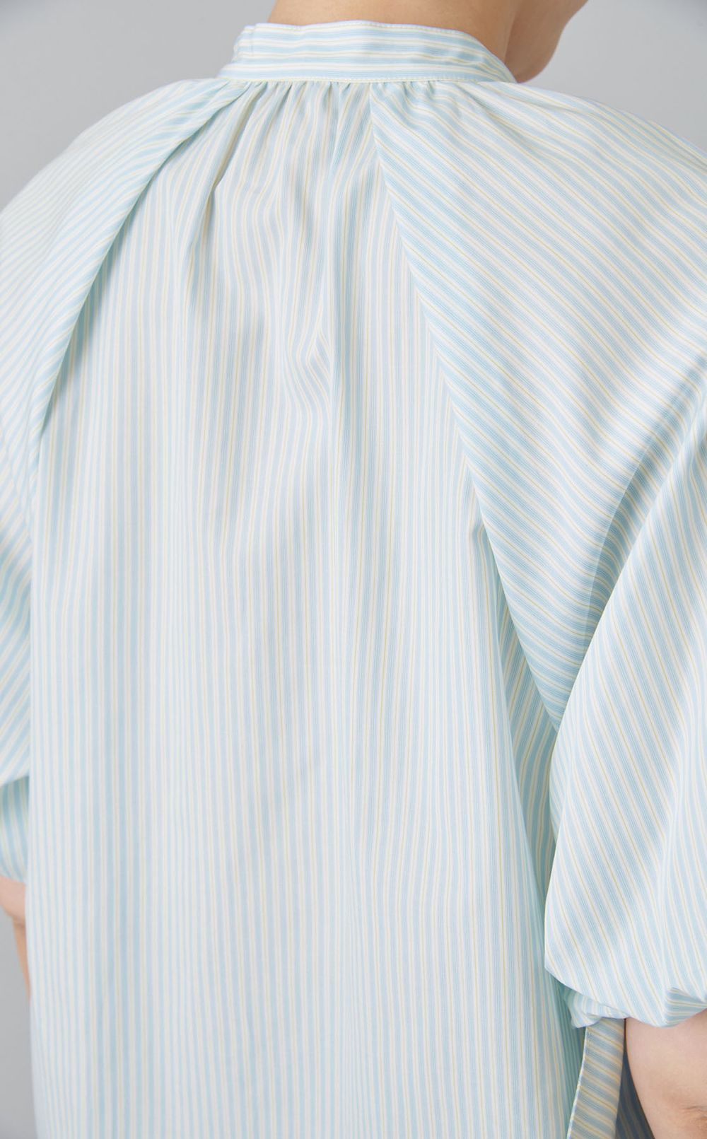 ブロードギャザースリーブブラウス