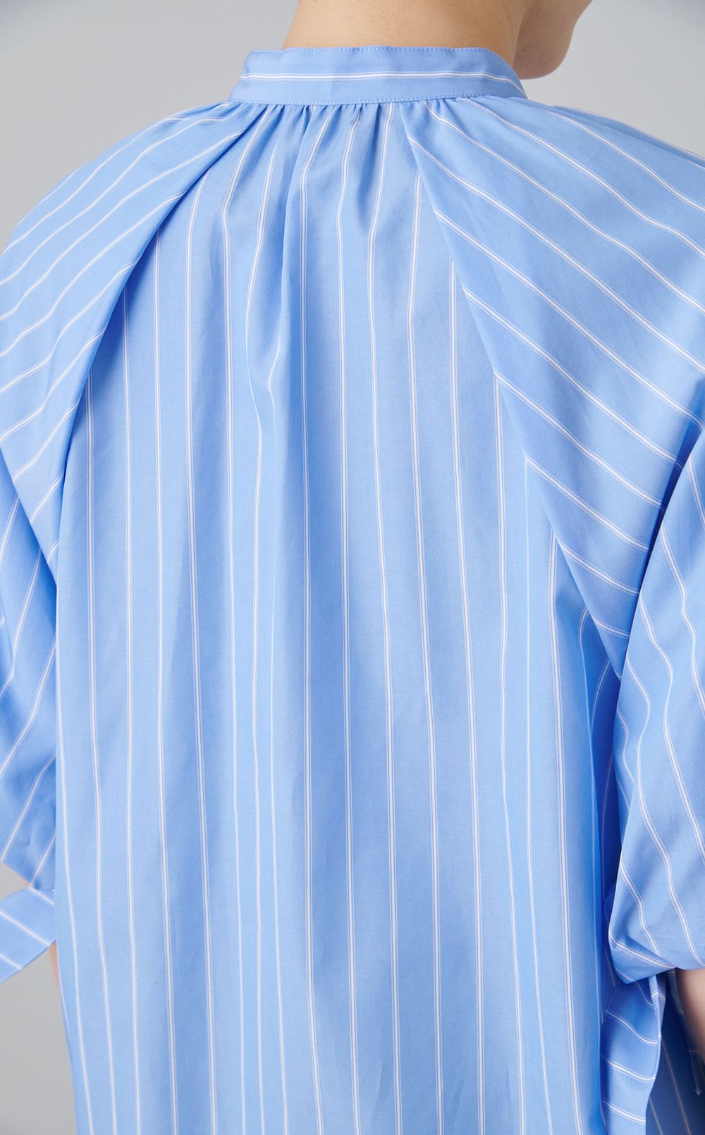 ブロードギャザースリーブブラウス