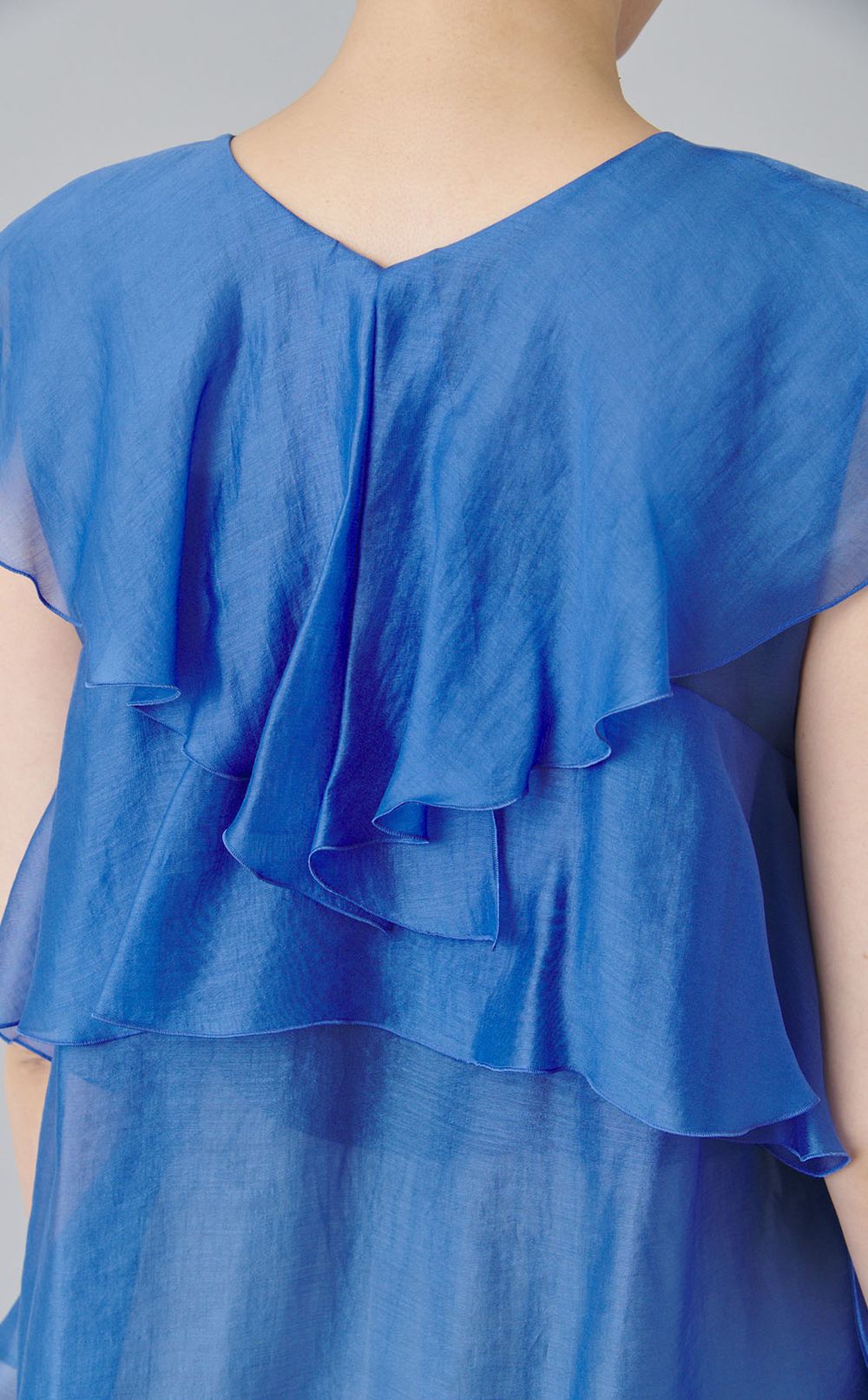 オーガンジーフリルブラウス