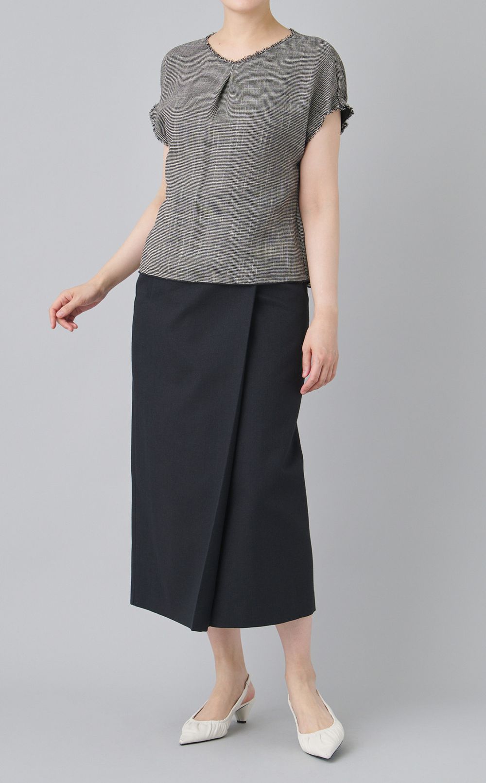 タックスリーブブラウス