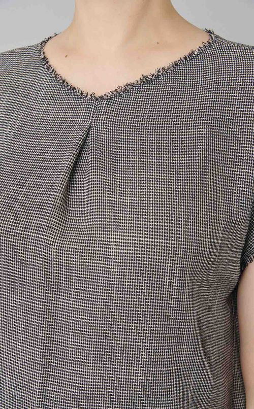 タックスリーブブラウス