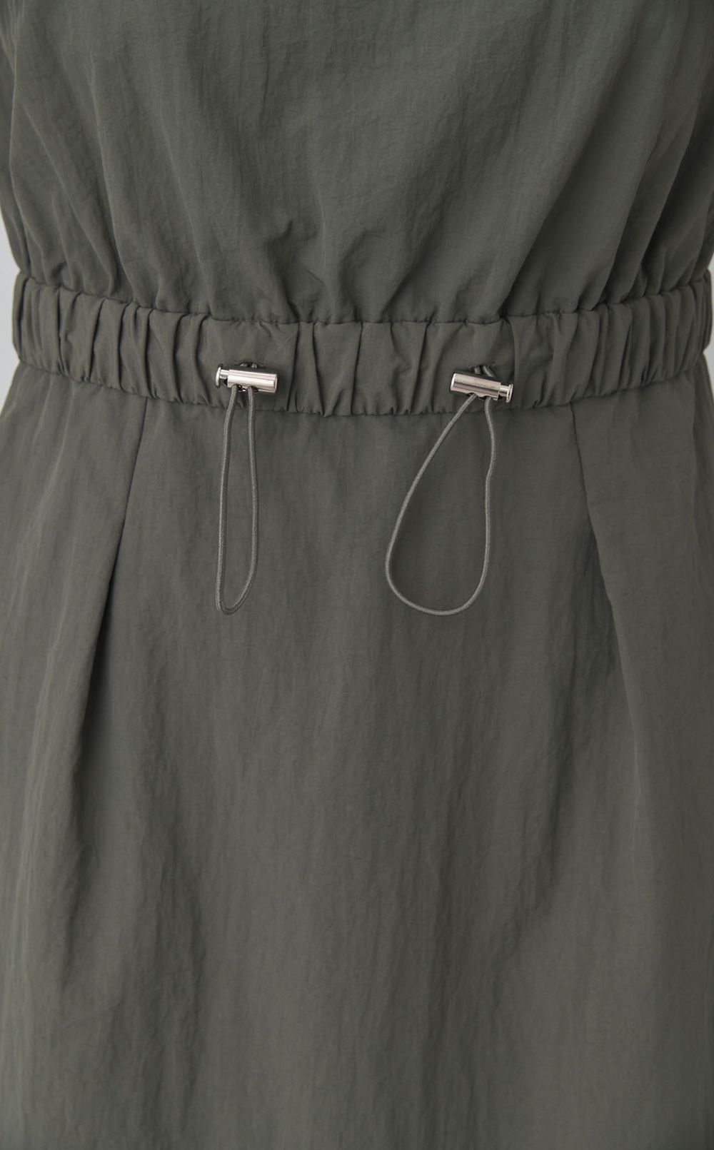 ナイロンドロストワンピース