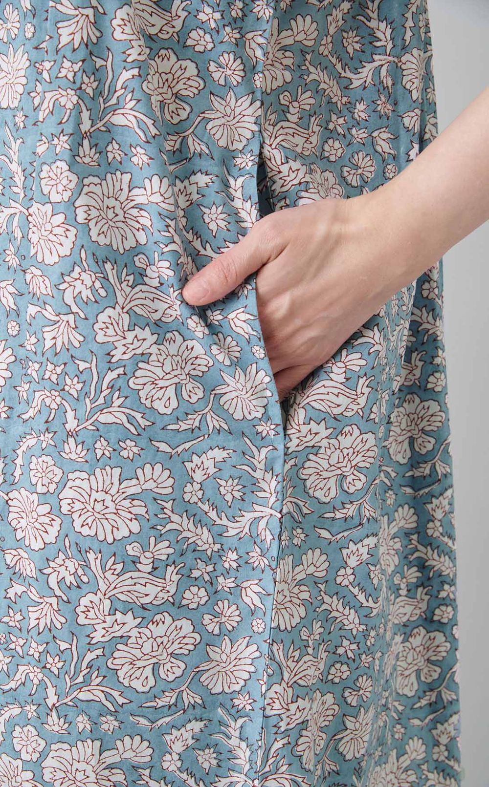 ストライプフラワーワンピース