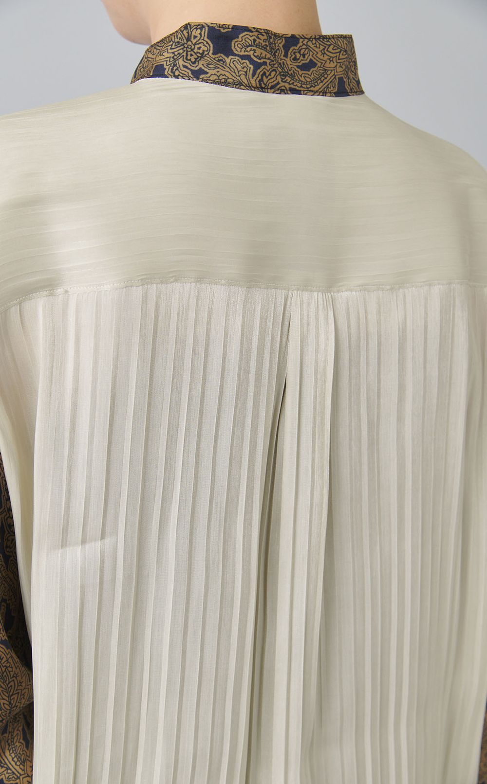 【reADdress】リメイクスタンドカラーシャツ