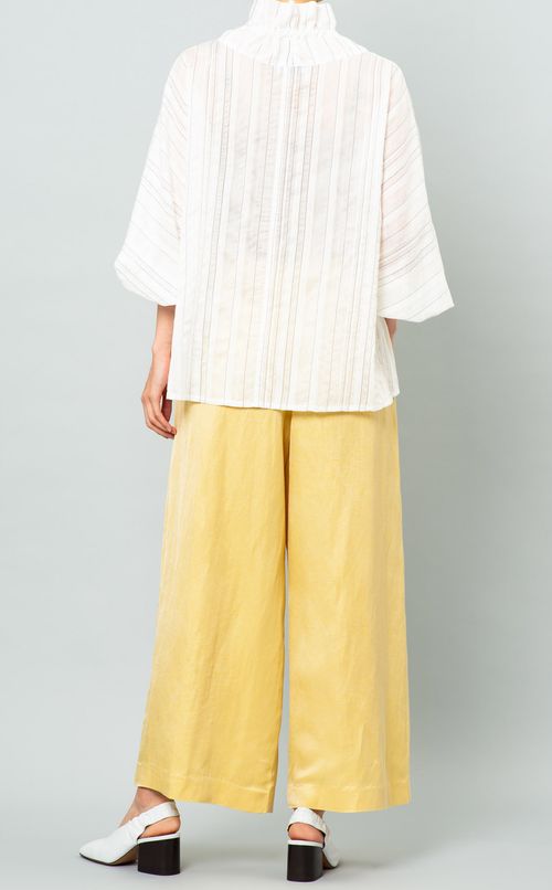 ストライププルオーバーブラウス