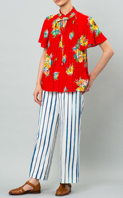 フラワープリントボウタイブラウス