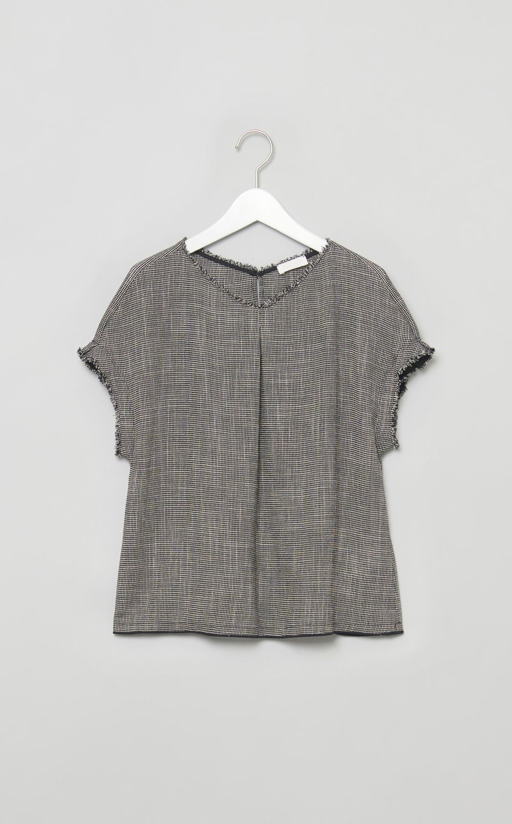 タックスリーブブラウス