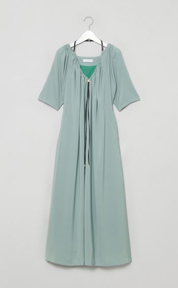 Vネックドローコードギャザーワンピース