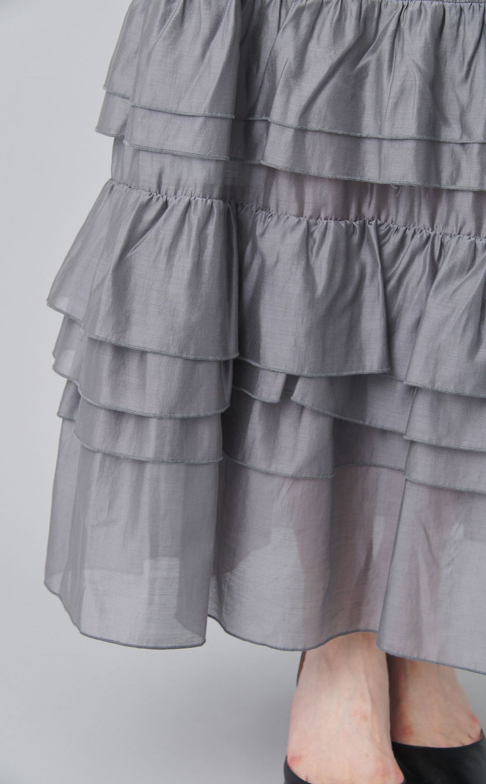 シアーフリルティアードスカート