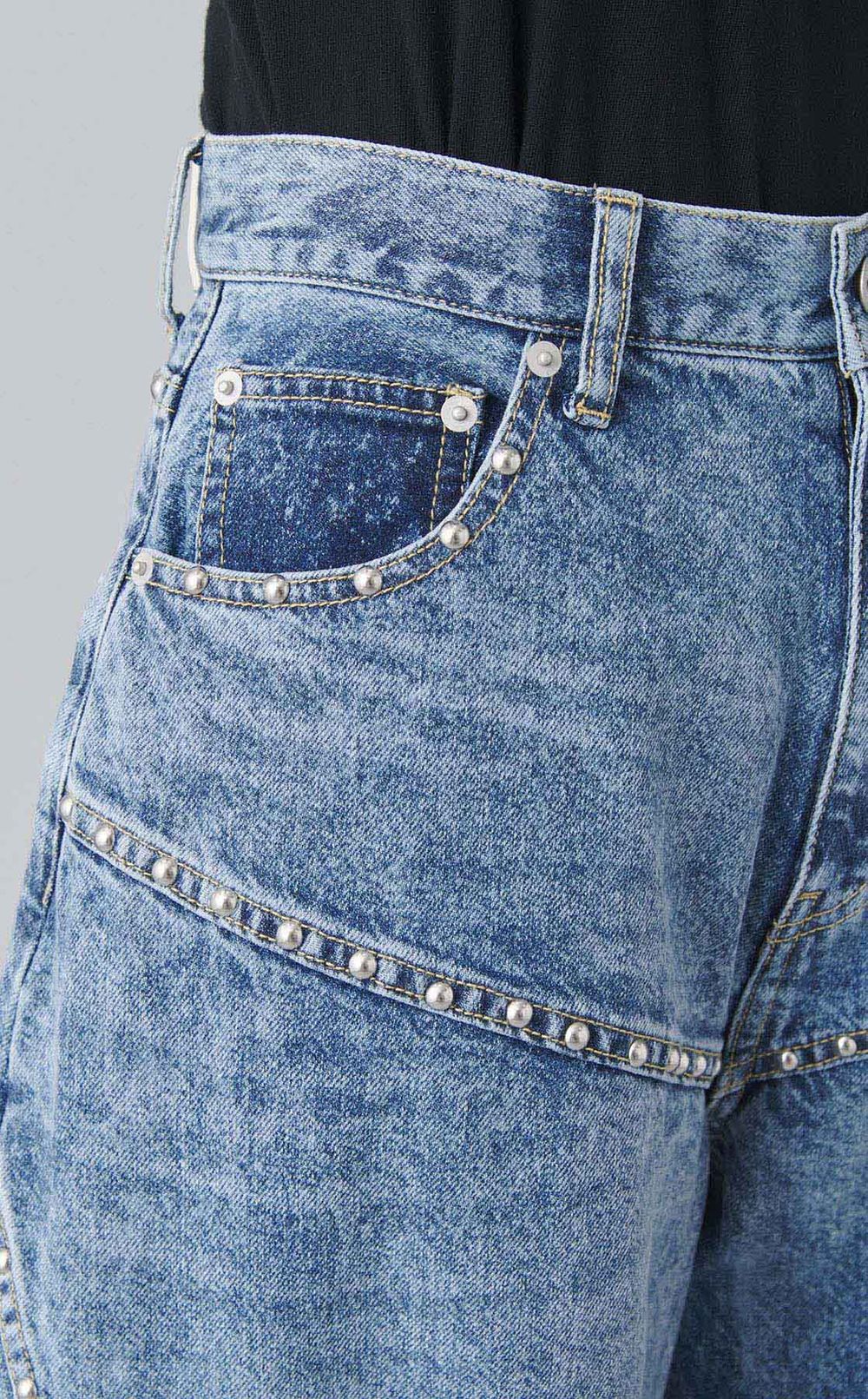 スタッズカーブデニムパンツ