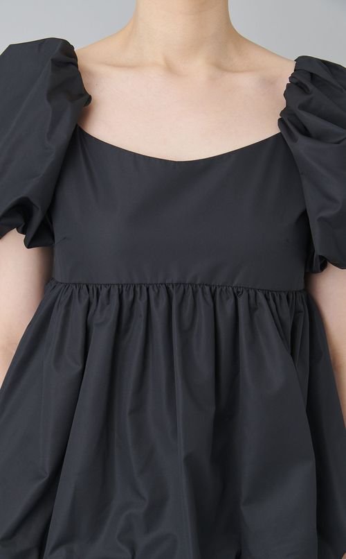 バルーンスリーブブラウス