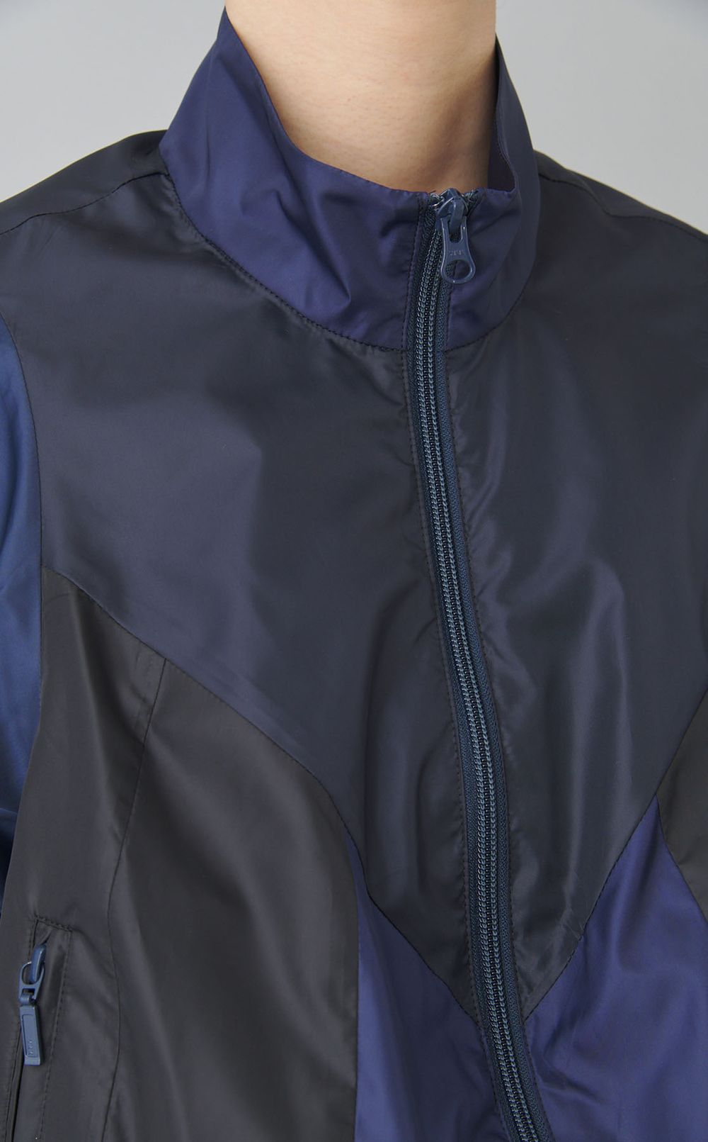 パネルウィンドブレーカーワンピース