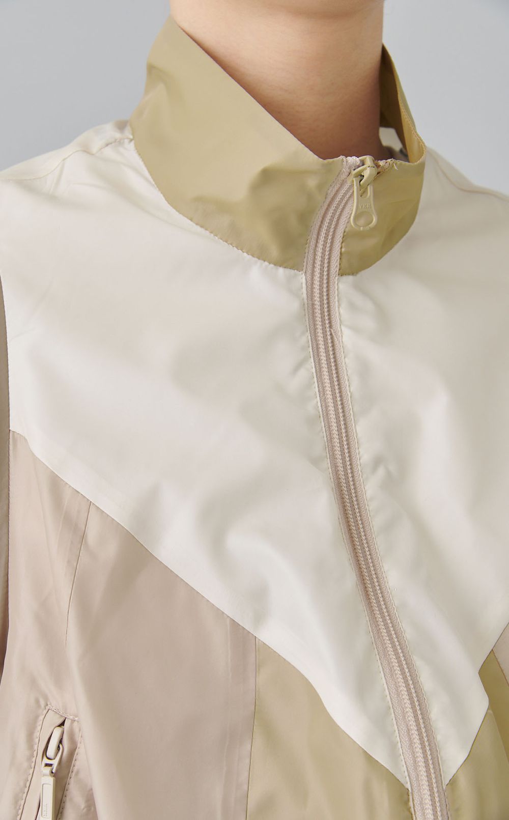 パネルウィンドブレーカーワンピース