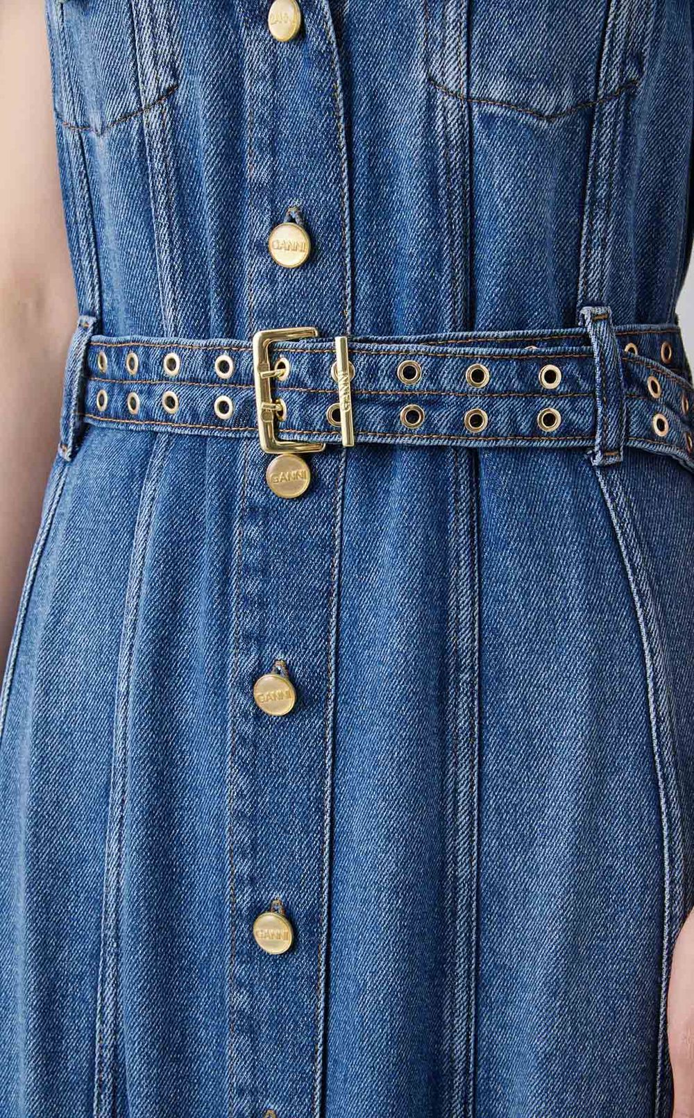 ライトデニムフロントボタンワンピース