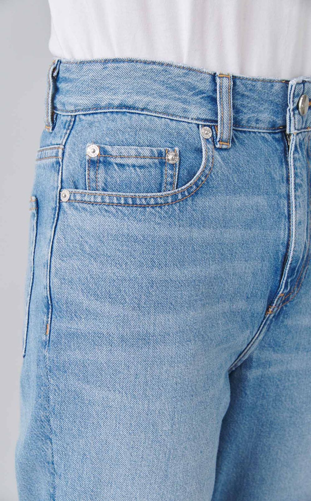 フラワーエンブロイダリーデニムパンツ