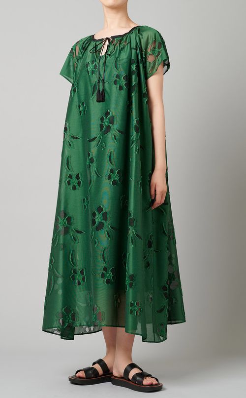 シアーカットジャガードギャザードレス