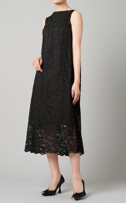 コードレースドレス