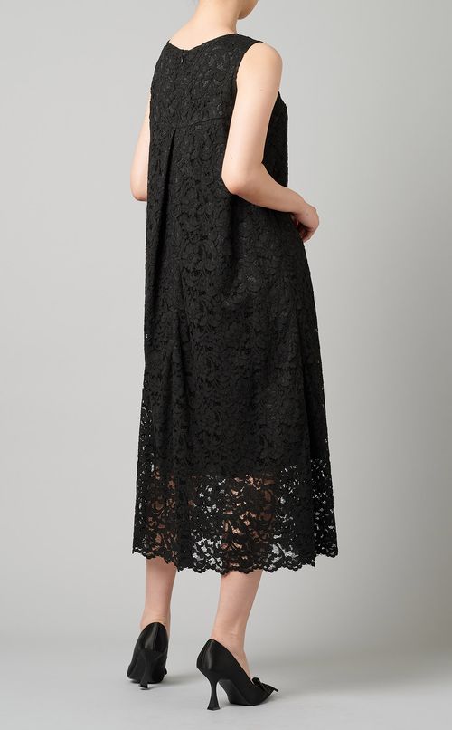 コードレースドレス