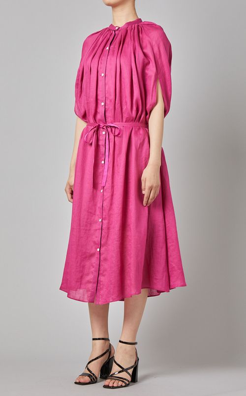 ラミーケープドレス