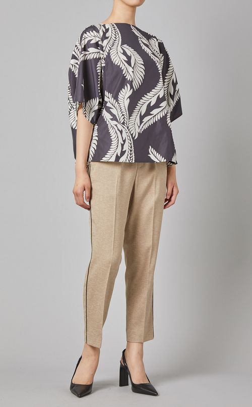 バックタックフェザープリントブラウス