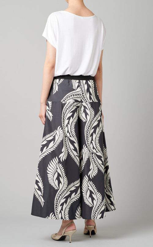 フェザープリントフレアワイドパンツ