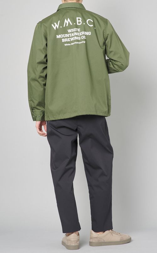 ナイロンコーチジャケット