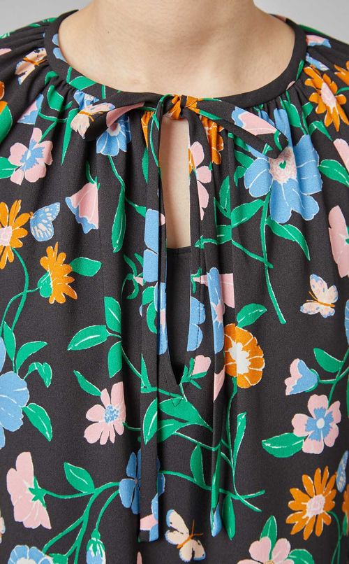 フラワープリントペプラムワンピース