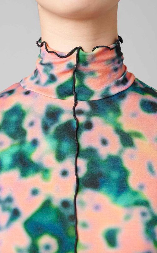 マルチプリントハイネックワンピース