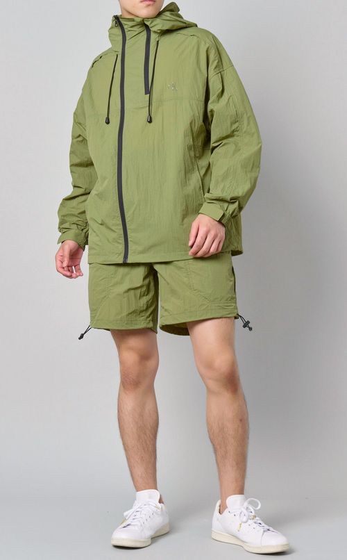 パッカブルウインドブレーカー