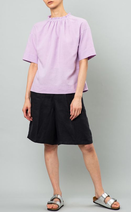 ハイネックフリルギャザーブラウス