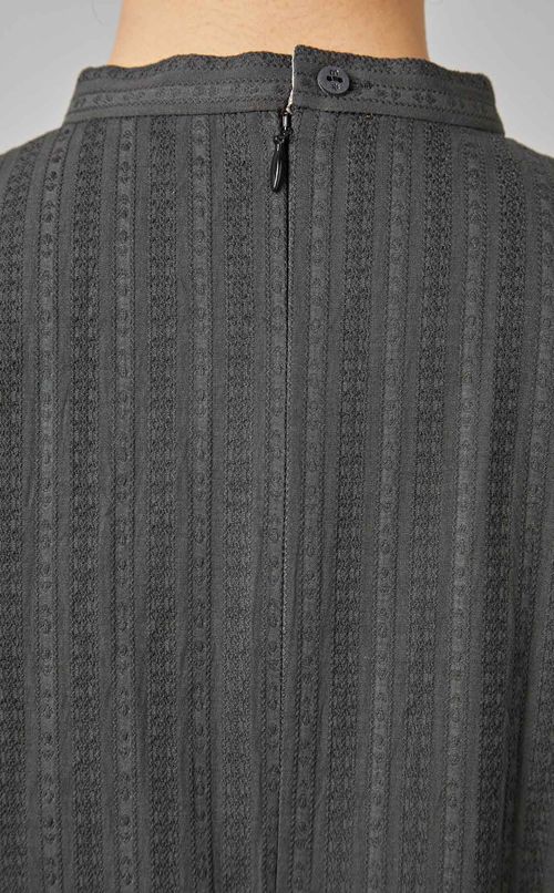 ボリュームスリーブ切替ワンピース