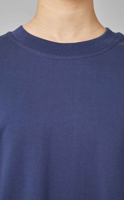 エンブロイダリープルオーバー