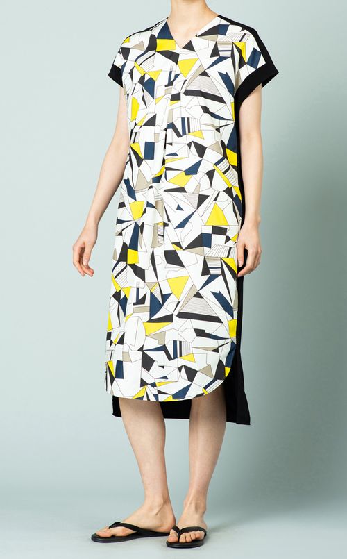 ジオメトリックプリントワンピース