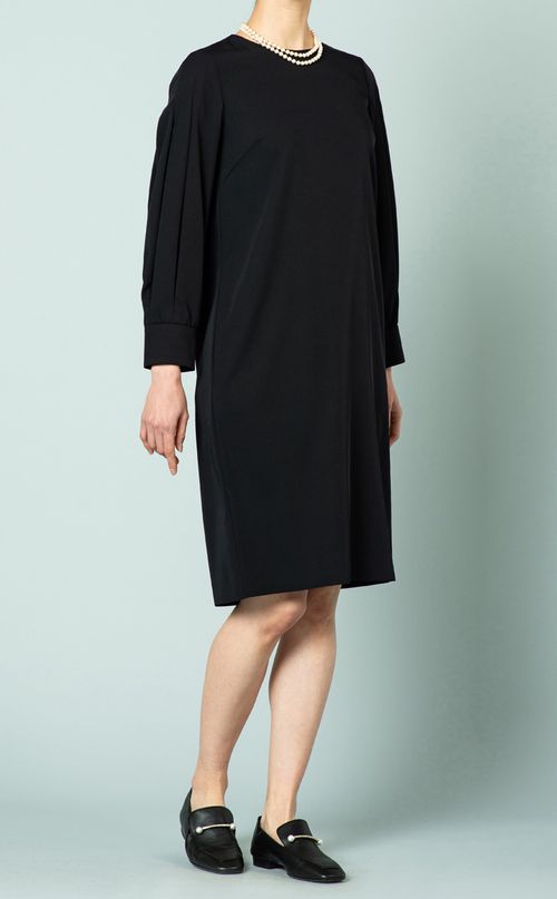 カフスリーブワンピース